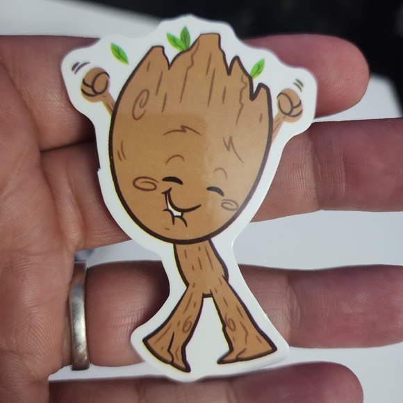♠️10/$10♠️ Groot Stickers - Picture 6 of 6